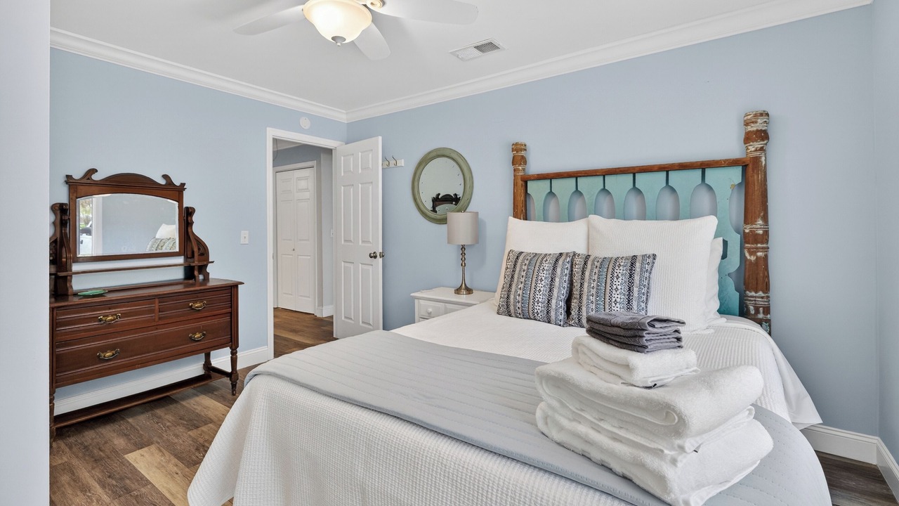 Photo of Bedroom in Saint Simons Heights