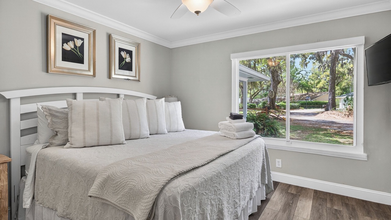 Photo of Bedroom in Saint Simons Heights