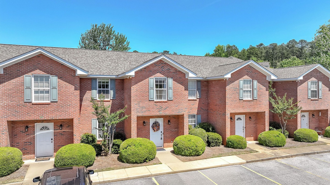 Photo of Outdoor in Auburn