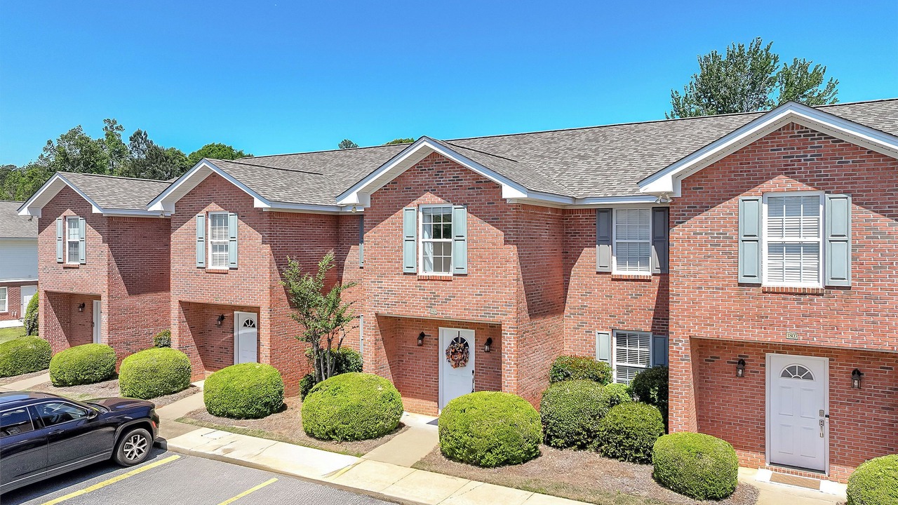 Photo of Outdoor in Auburn