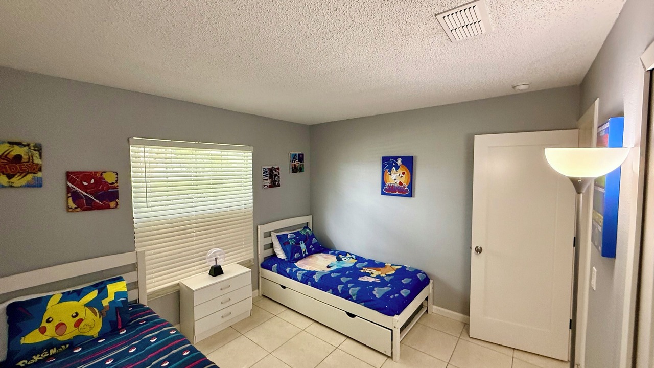 Photo of Bedroom in Florida Pines