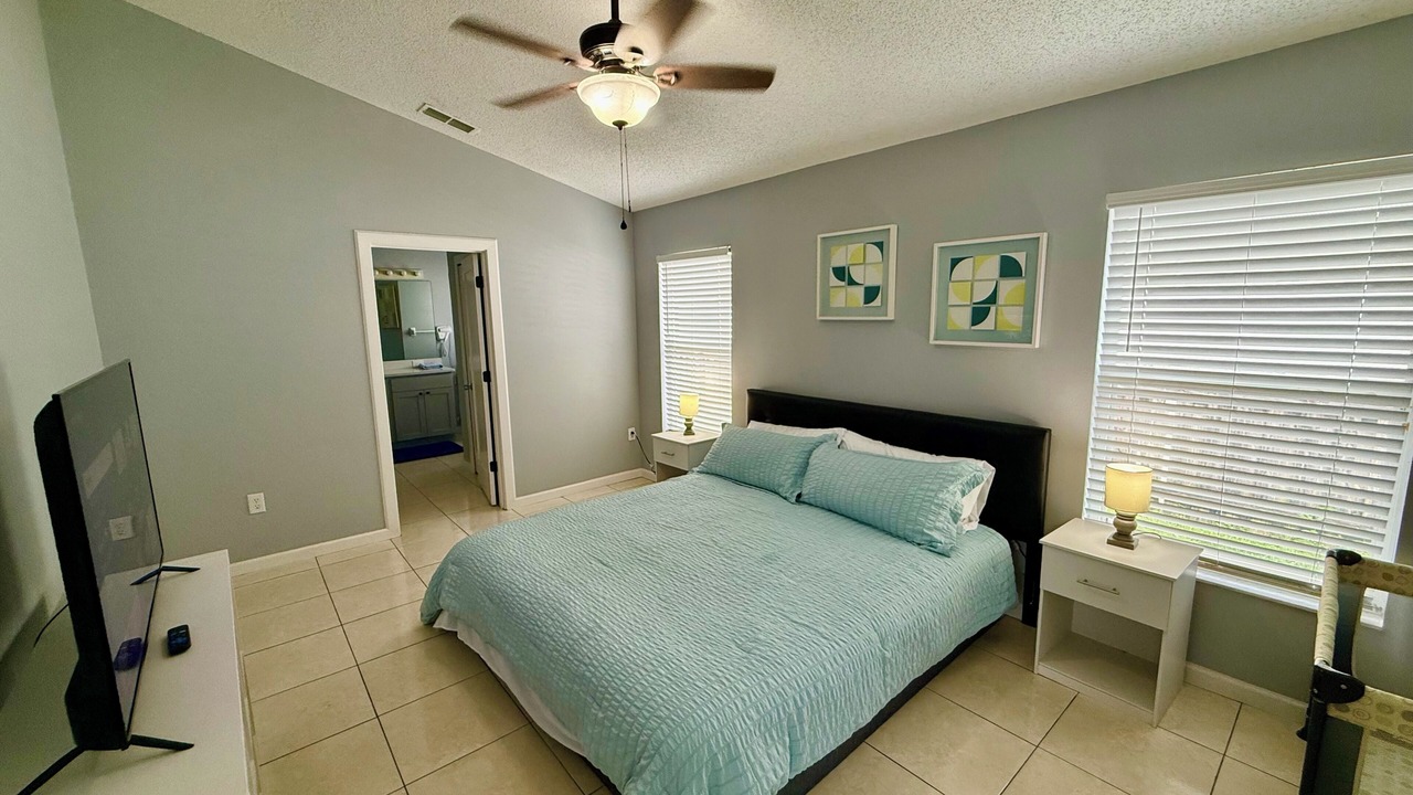 Photo of Bedroom in Florida Pines