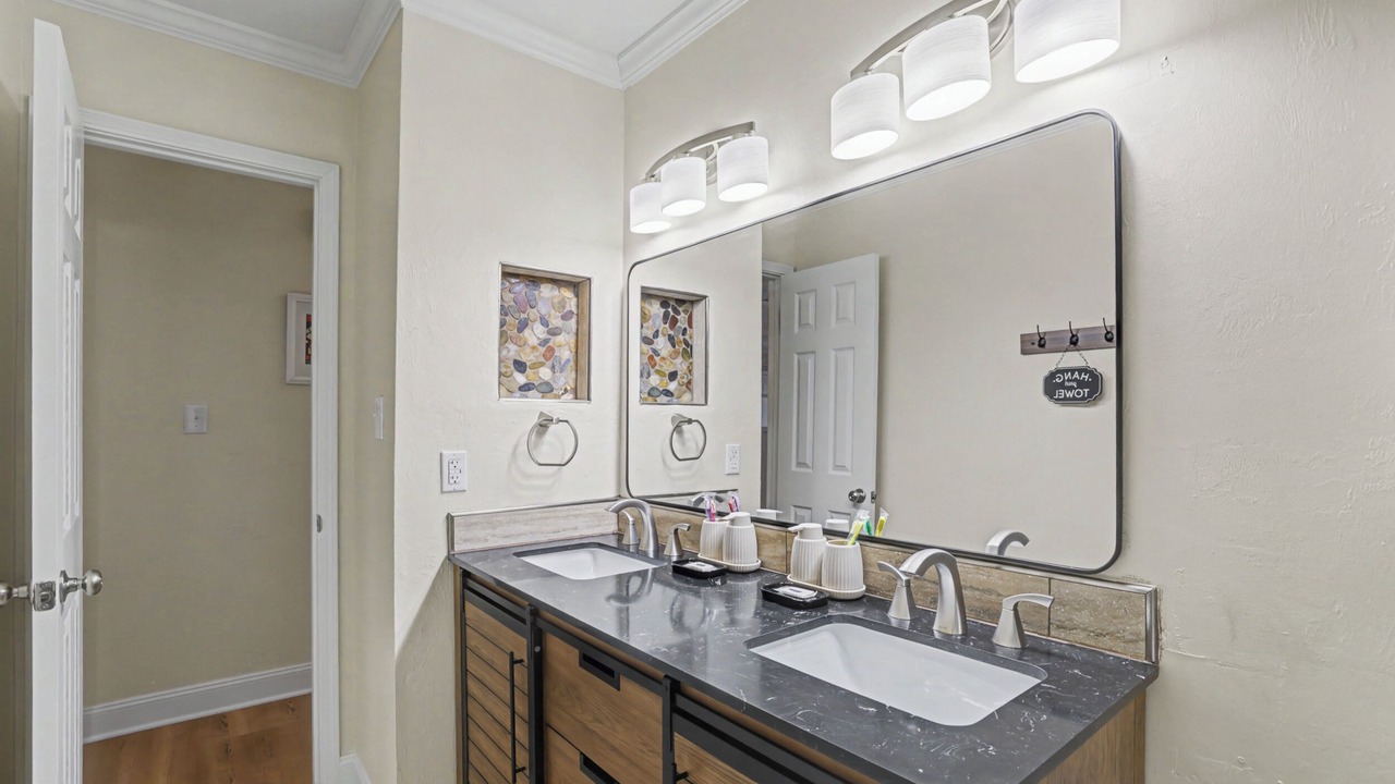 Photo of Bathroom in Killearn Estates