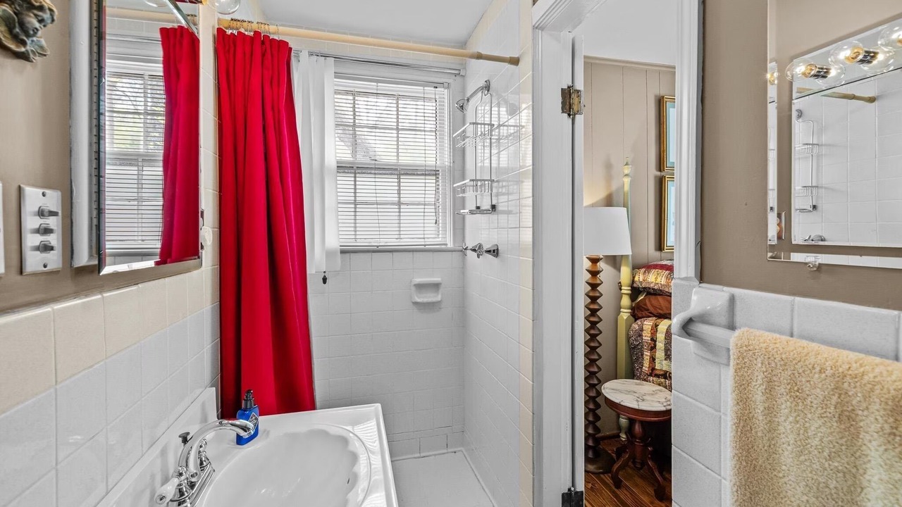 Photo of Bathroom in Clanton
