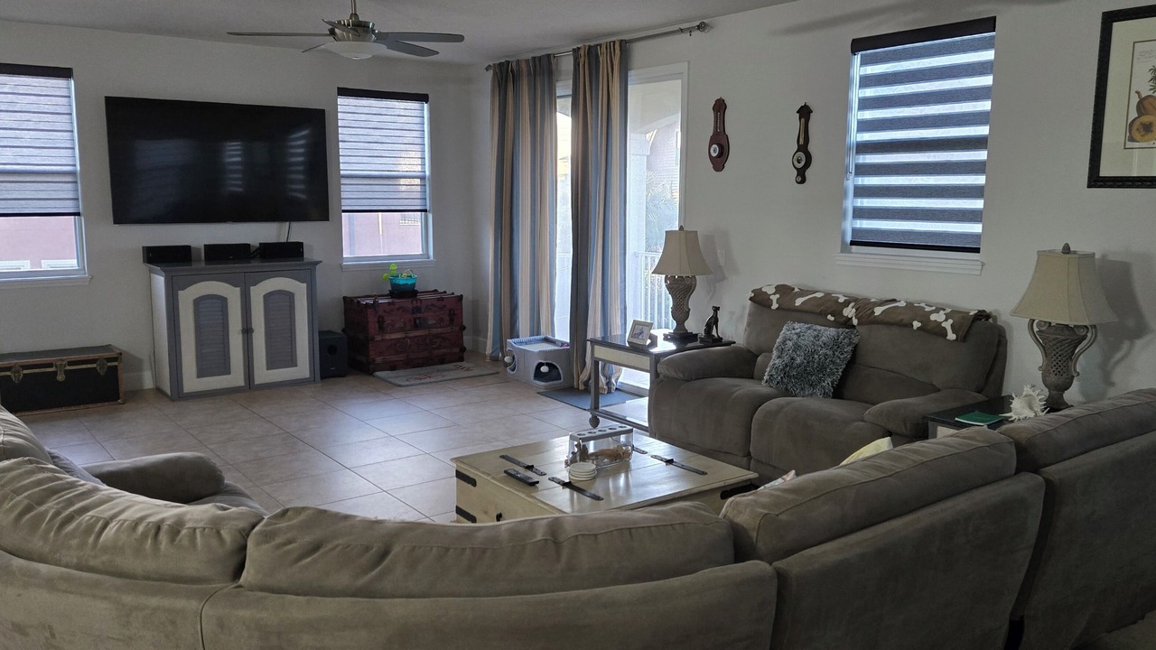 Photo of Livingroom in Avalon by the Sea