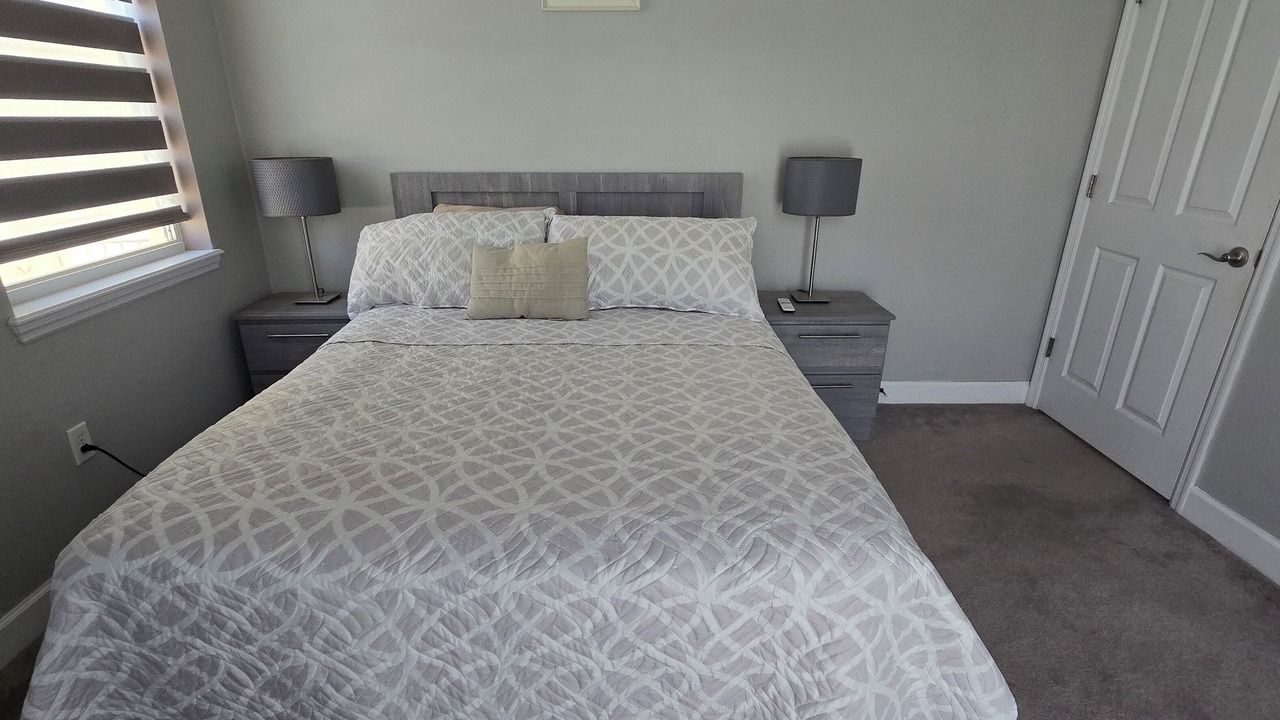Photo of Bedroom in Avalon by the Sea