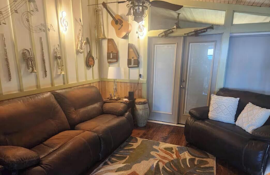 Photo of Livingroom in Long Beach