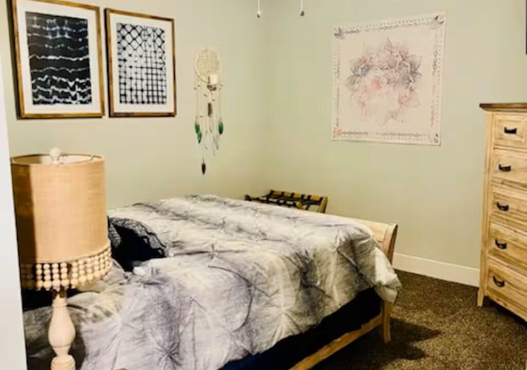 Photo of Bedroom in Long Beach