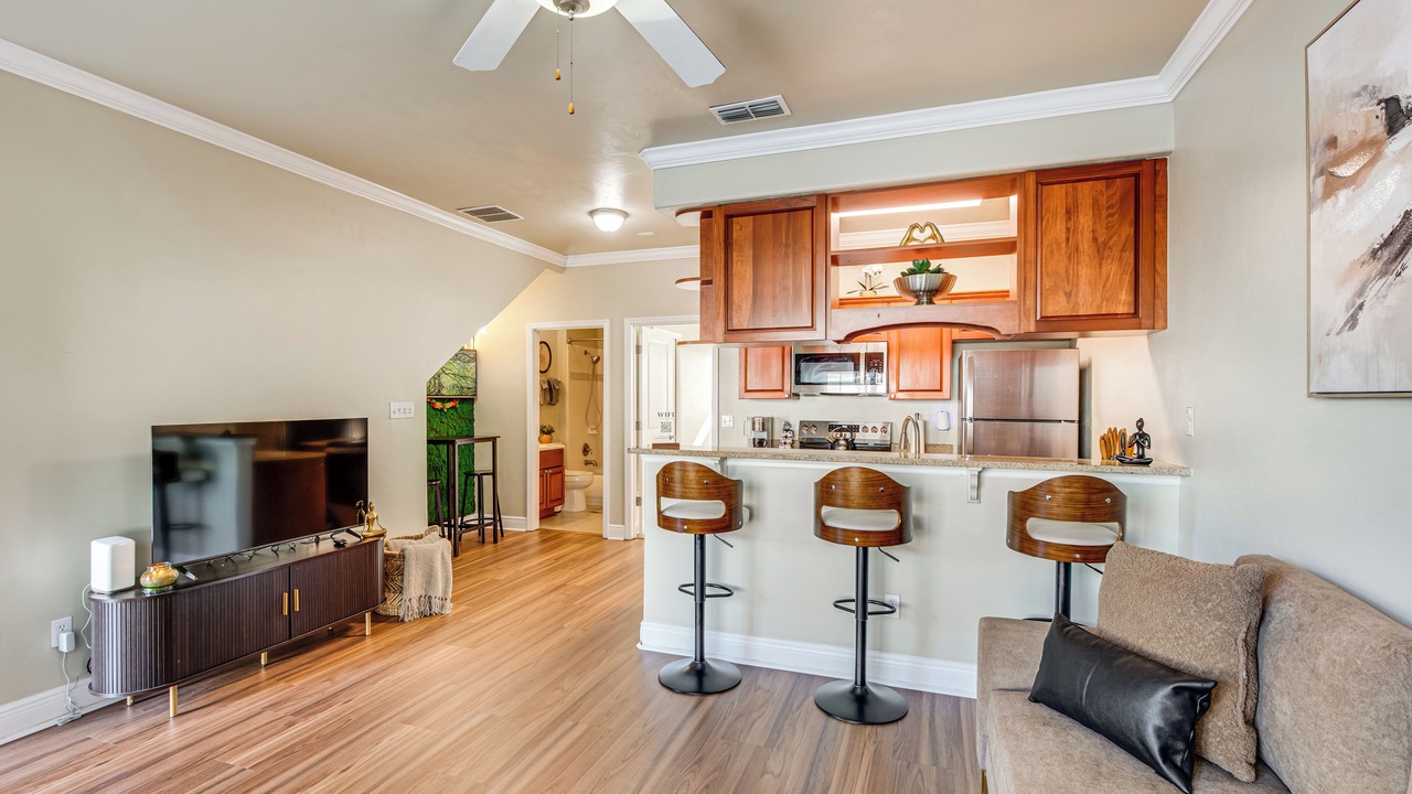 Photo of Livingroom in Tallahassee