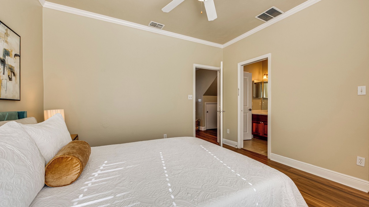Photo of Bedroom in Tallahassee