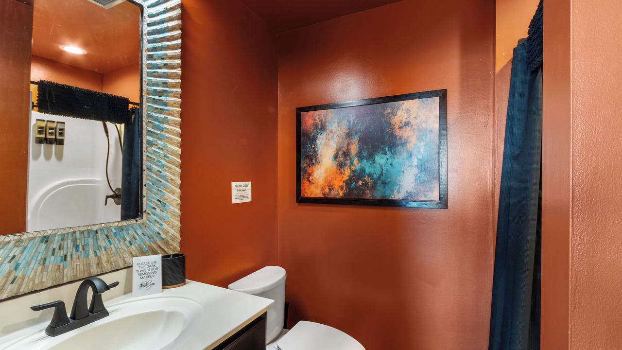 Photo of Bathroom in Lake Lorraine