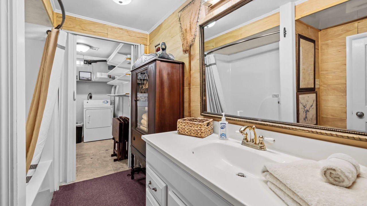 Photo of Bathroom in Clanton