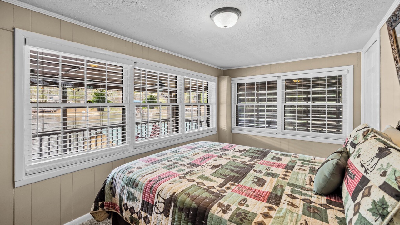 Photo of Bedroom in Clanton