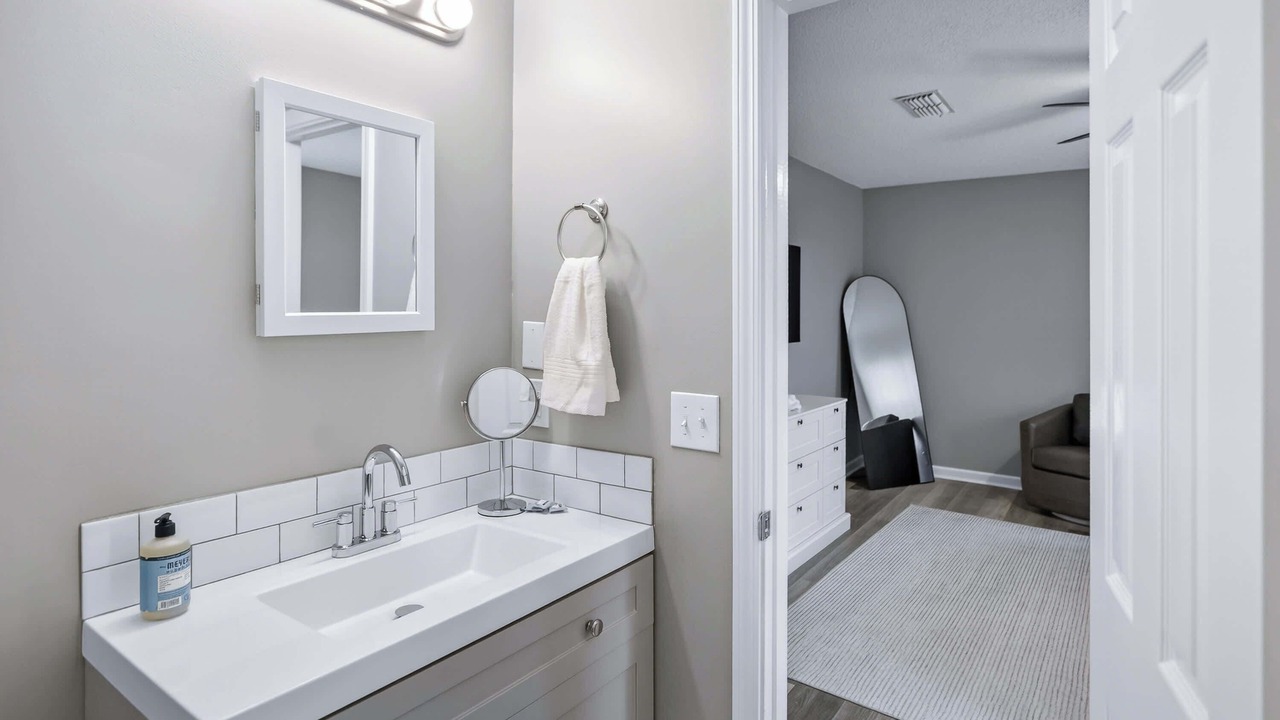Photo of Bathroom in Gunter Afs