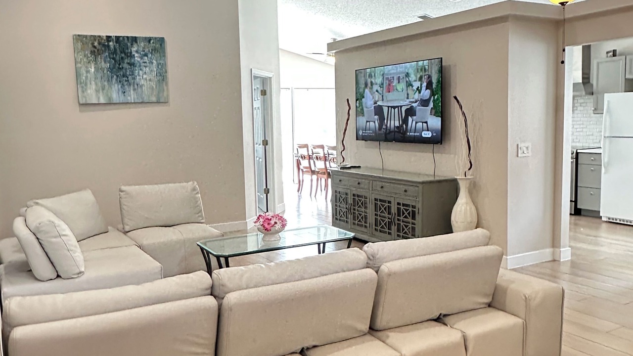 Photo of Livingroom in Florida Pines