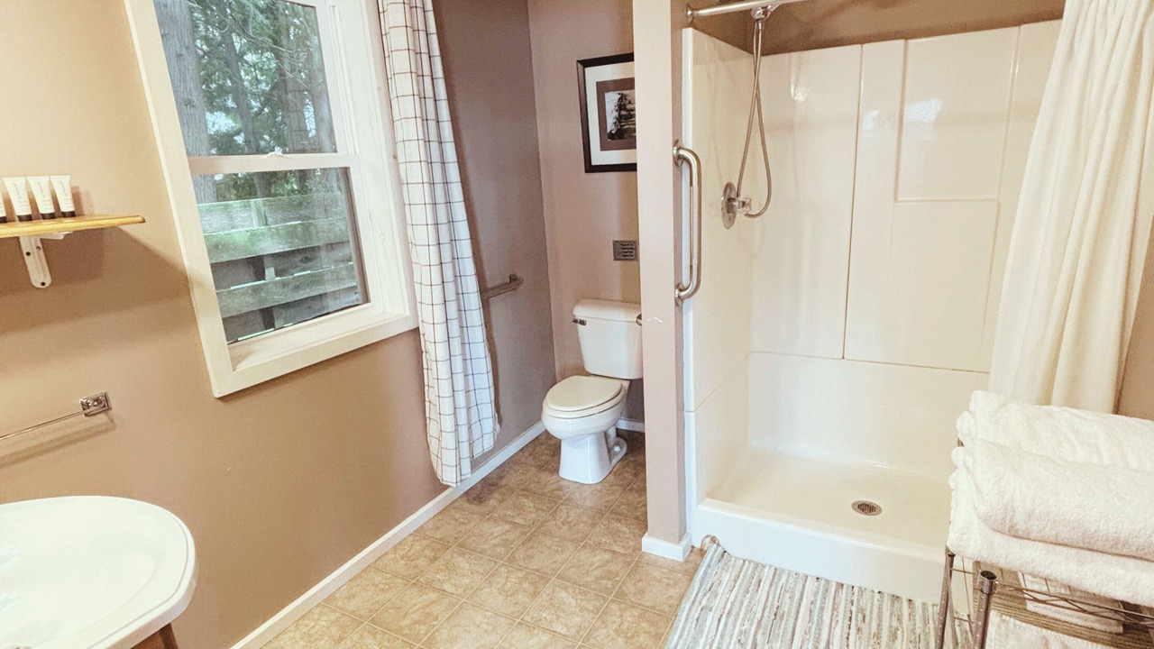 Photo of Bathroom in Hessel