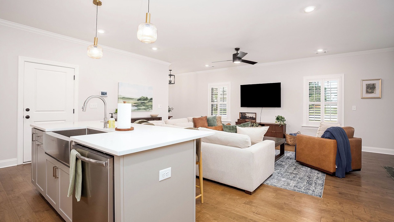 Photo of Livingroom in Auburn