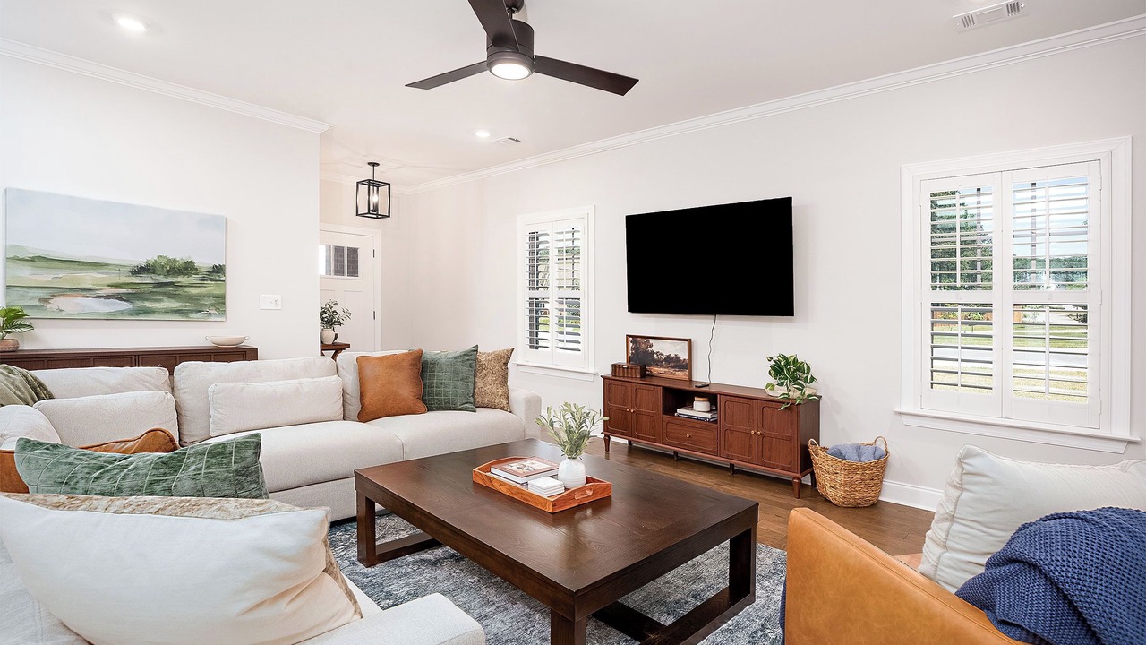 Photo of Livingroom in Auburn
