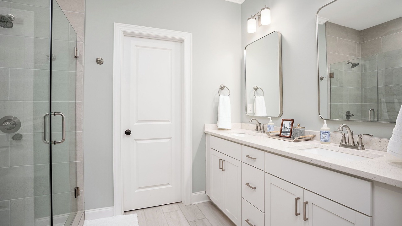Photo of Bathroom in Auburn