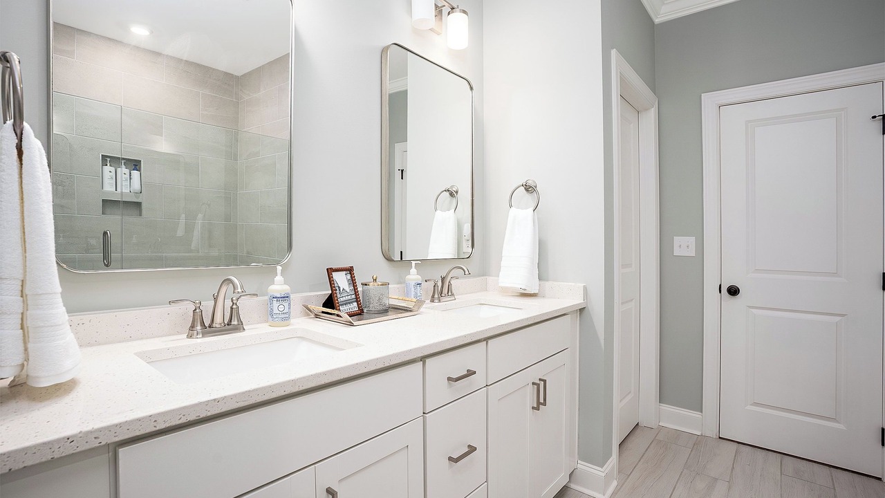 Photo of Bathroom in Auburn
