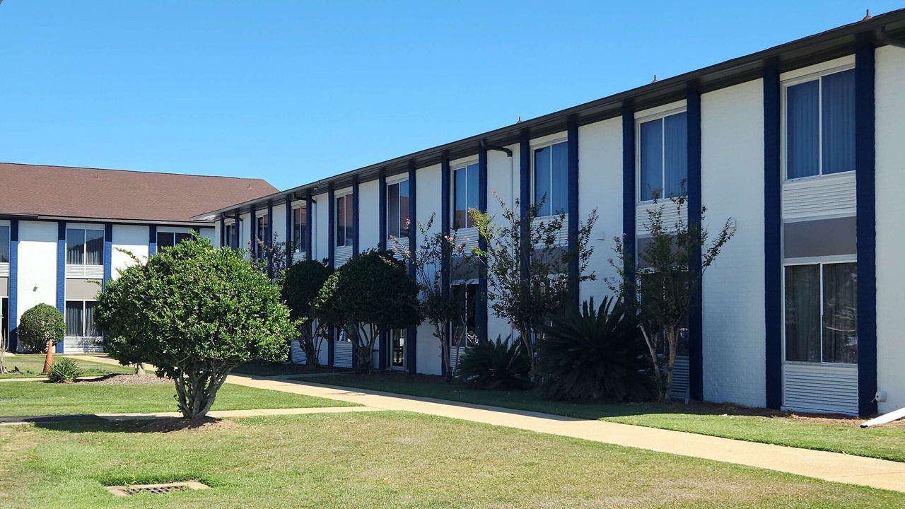 Photo of Outdoor in Foley