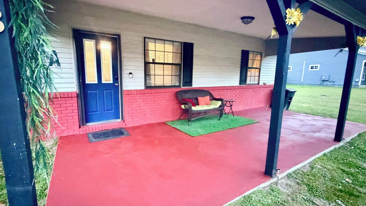 Photo of Patio Balcony in Lake City
