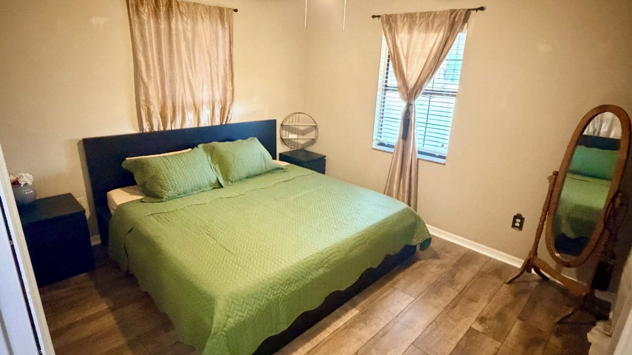 Photo of Bedroom in Lake City