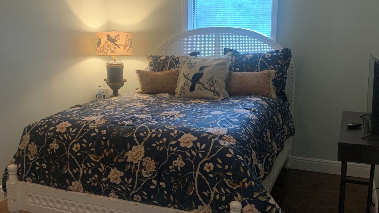 Photo of Bedroom in Daleville