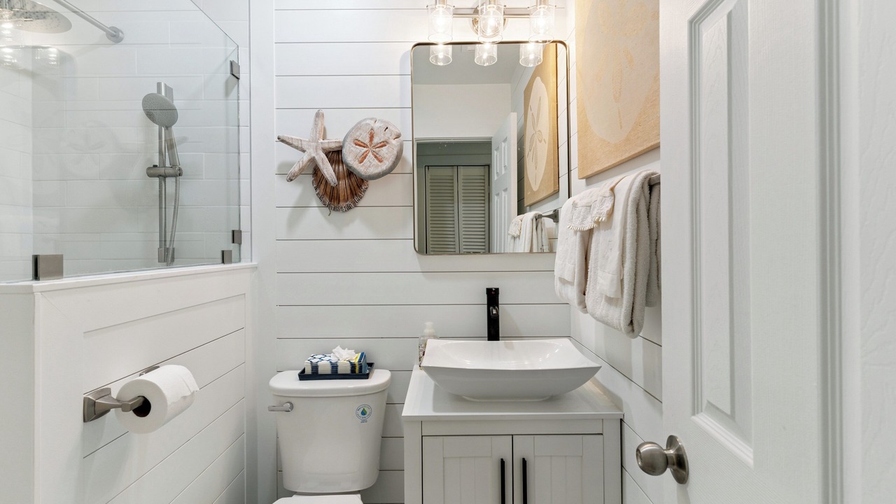 Photo of Bathroom in Saint Simons Heights