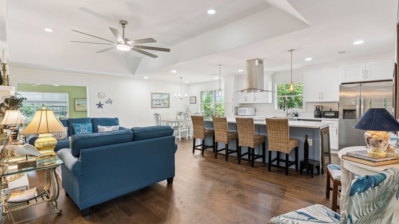 Photo of Livingroom in Saint Simons Heights