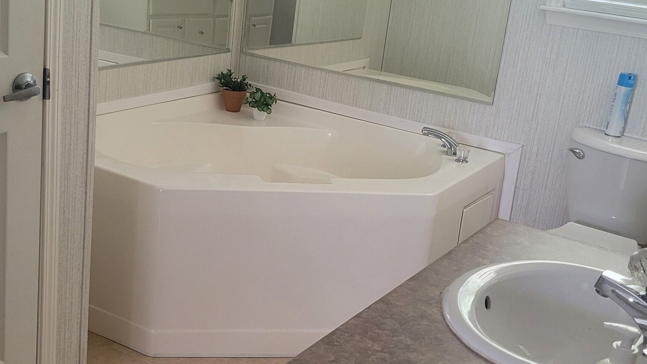 Photo of Bathroom in Washington