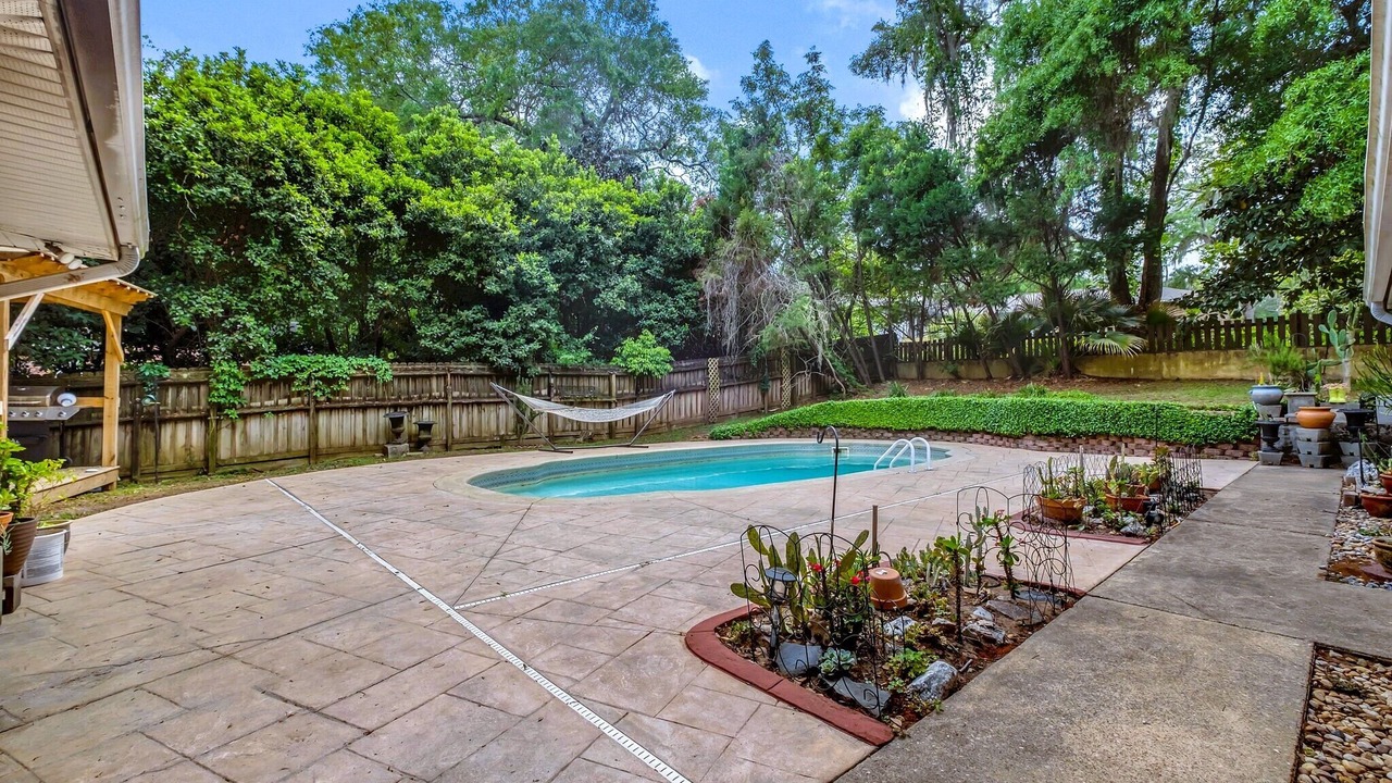 Photo of Outdoor in Killearn Estates