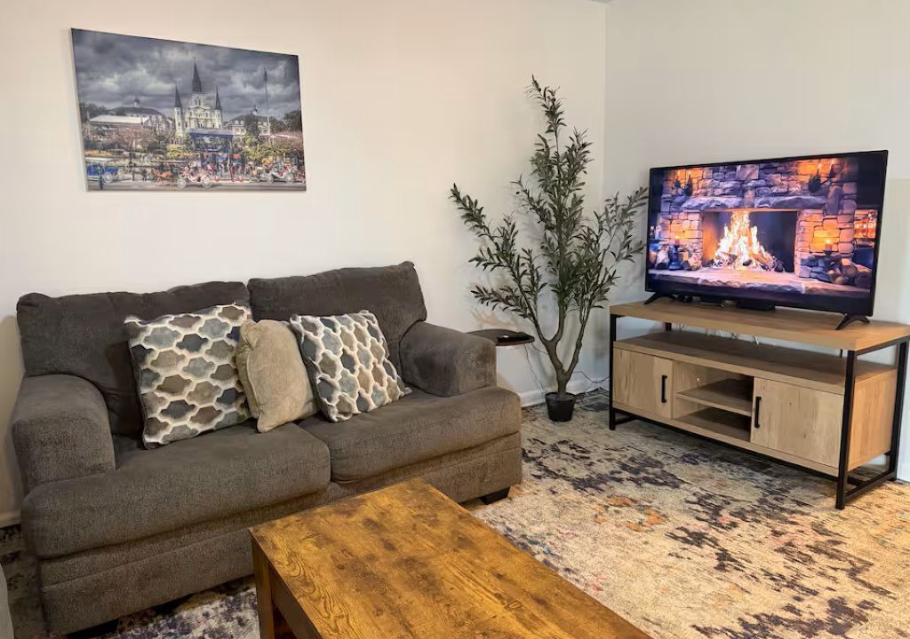 Photo of Livingroom in Slidell