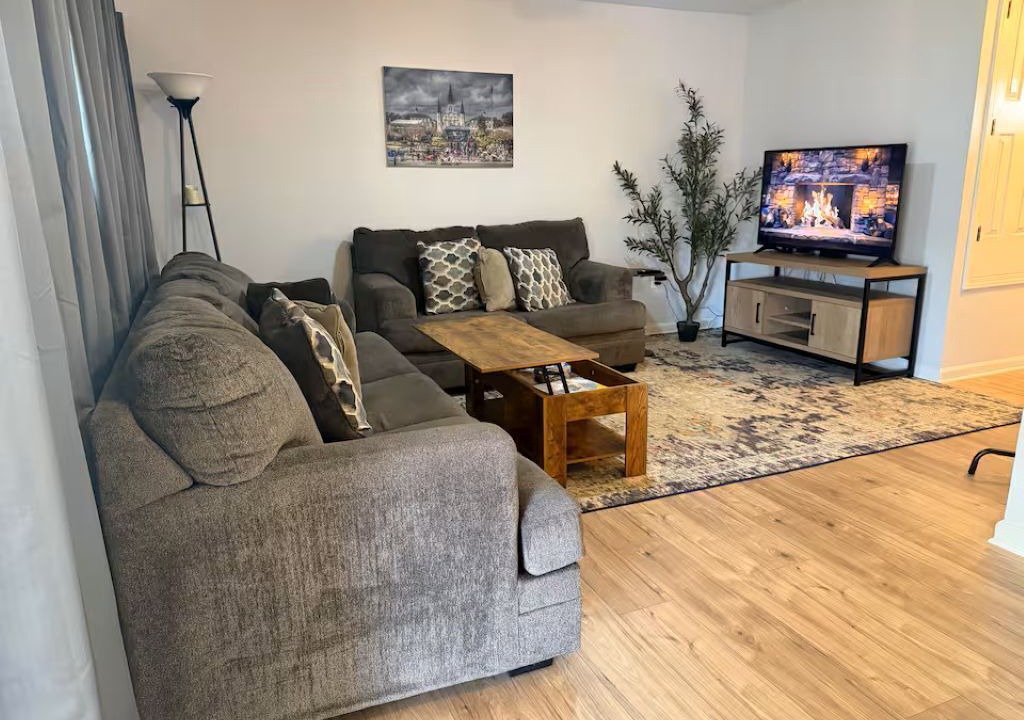 Photo of Livingroom in Slidell