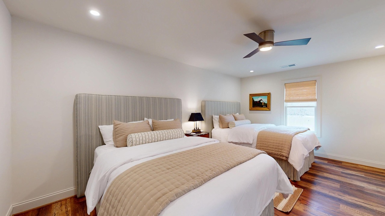 Photo of Bedroom in Little Kowaliga