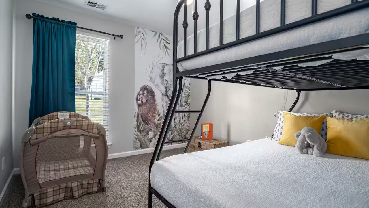 Photo of Bedroom in Alabaster