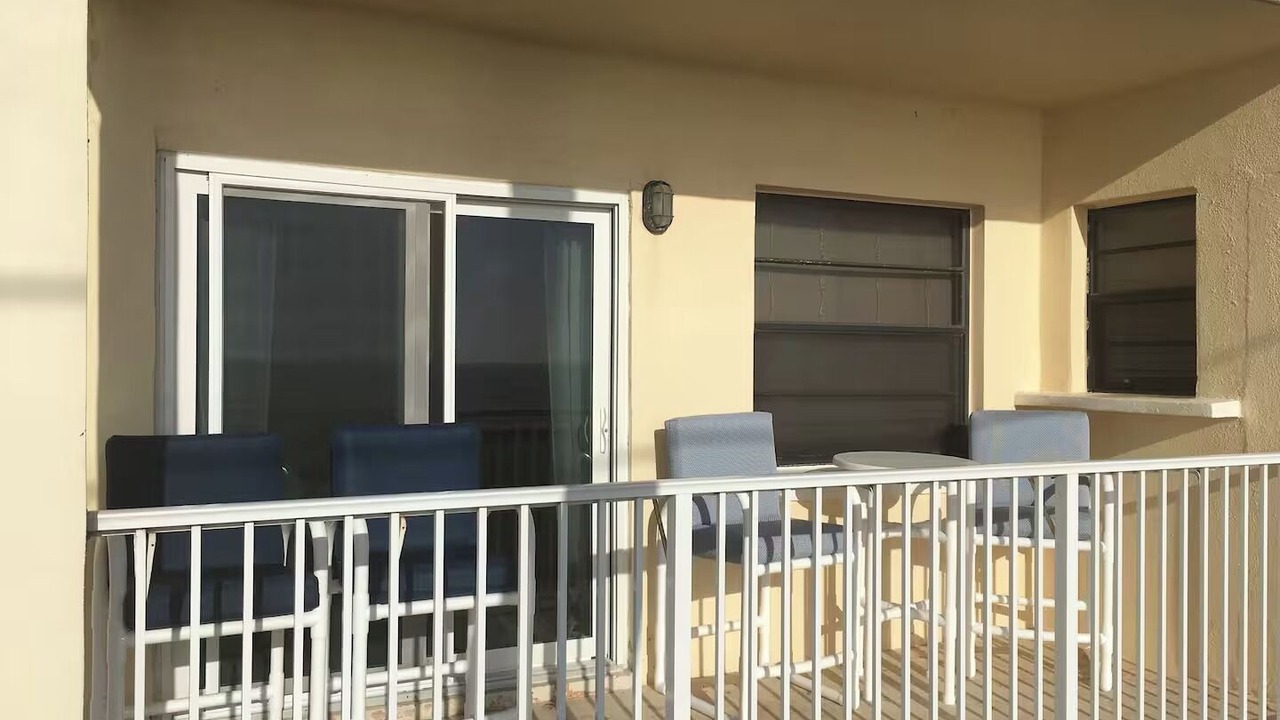 Photo of Patio Balcony in Surfside Estates