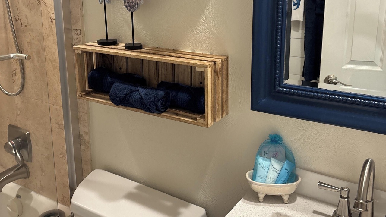 Photo of Bathroom in Surfside Estates