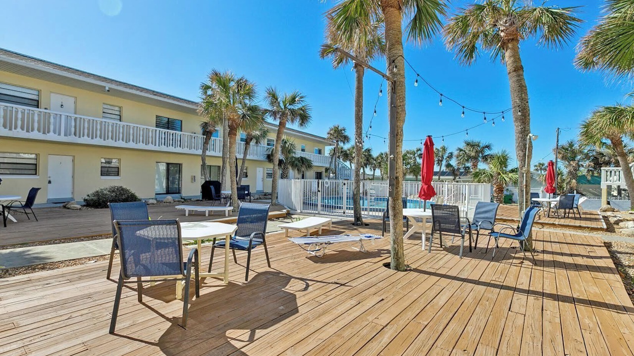 Photo of Outdoor in Surfside Estates
