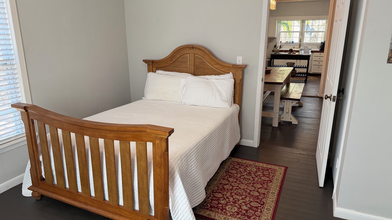 Photo of Bedroom in Fayette