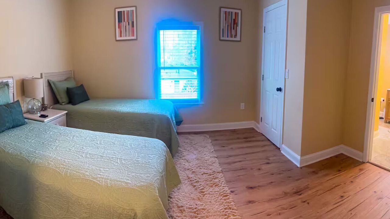 Photo of Bedroom in Thomas Square