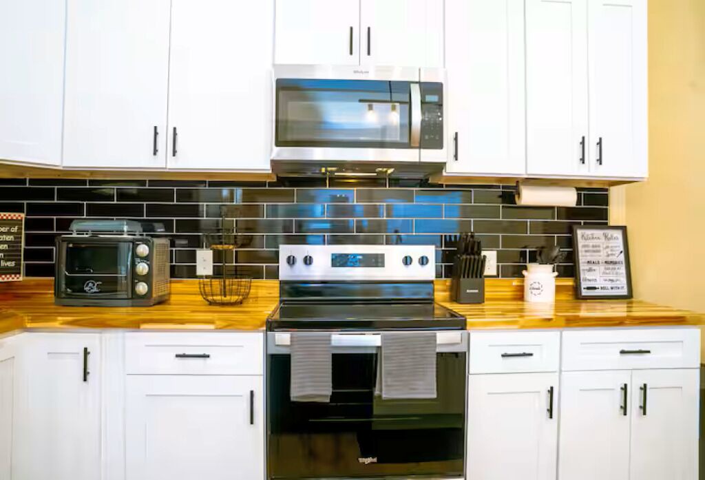 Photo of Kitchen in Thomas Square