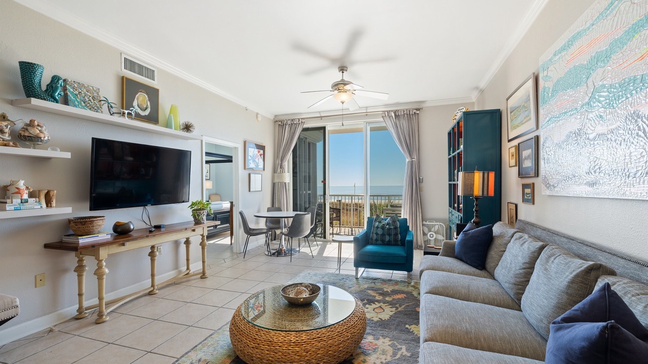 Photo of Livingroom in Ono Island