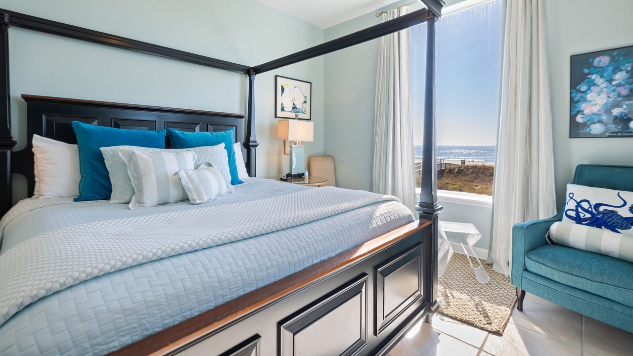 Photo of Bedroom in Ono Island