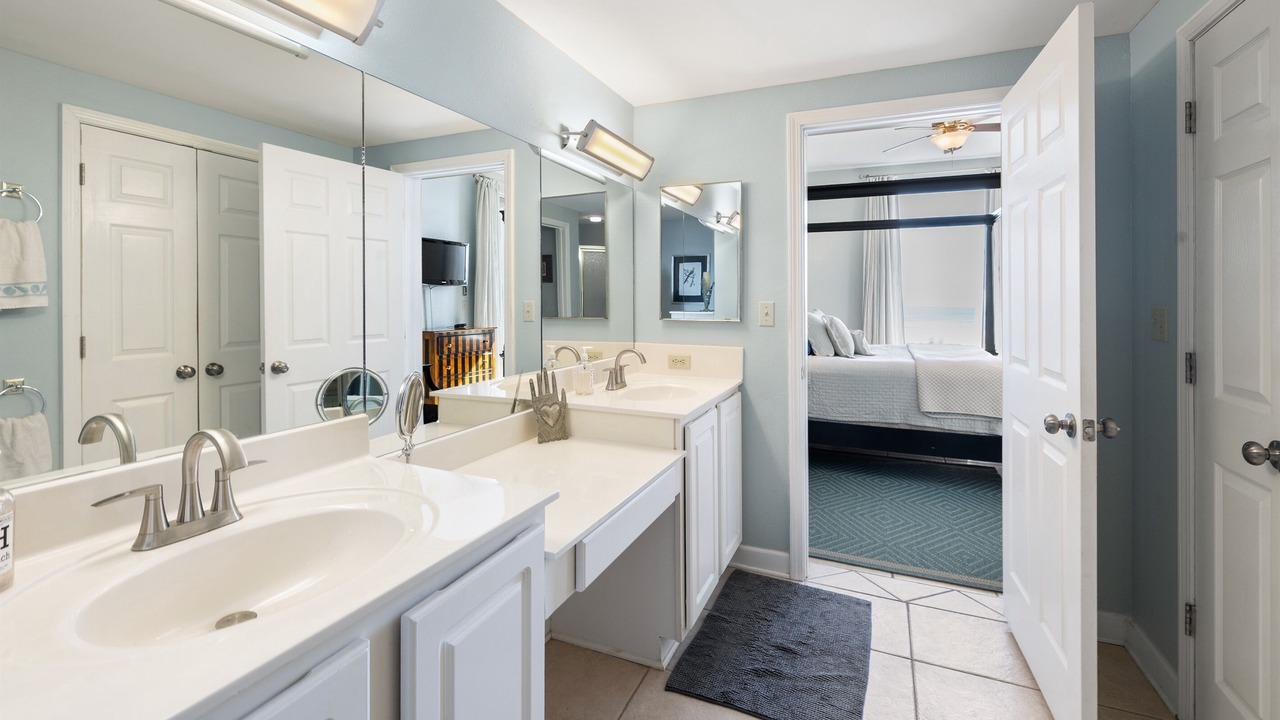 Photo of Bathroom in Ono Island