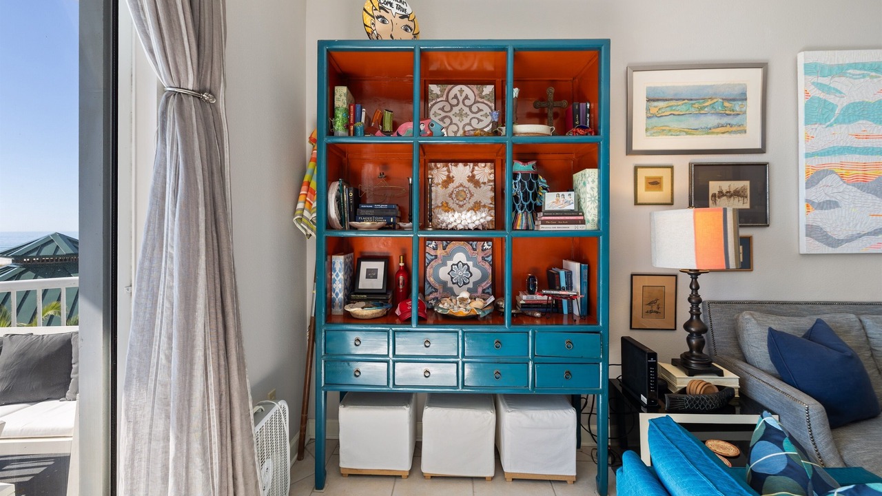 Photo of Livingroom in Ono Island