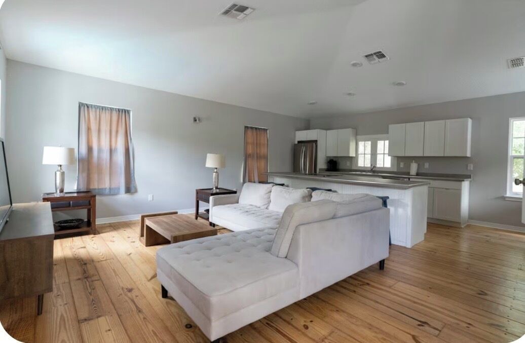 Photo of Livingroom in Lake Eola Heights