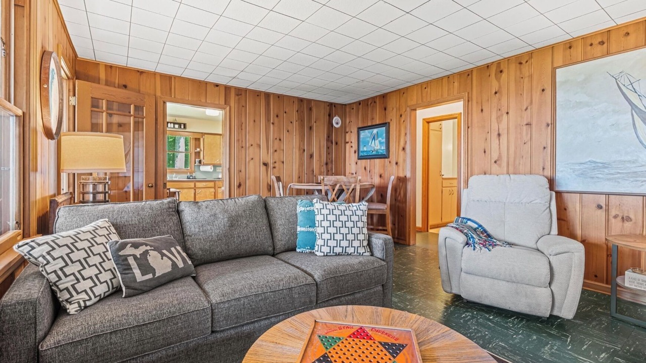 Photo of Livingroom in Muskegon