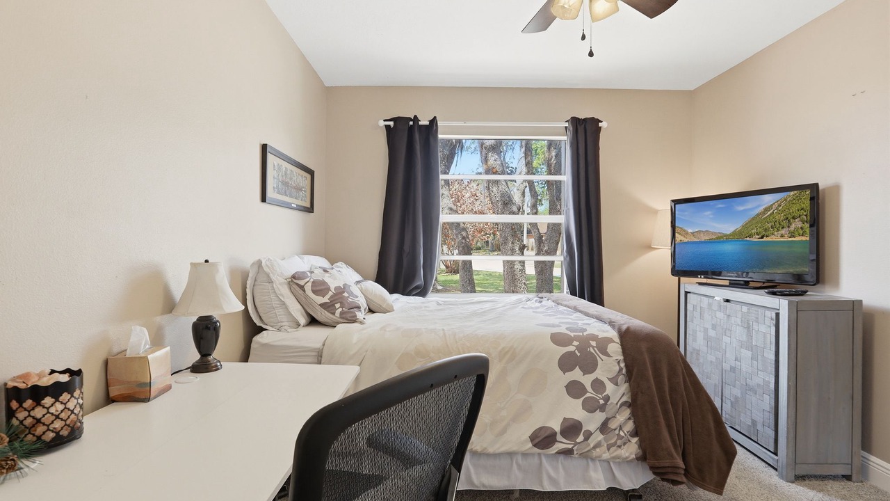 Photo of Bedroom in Ocoee