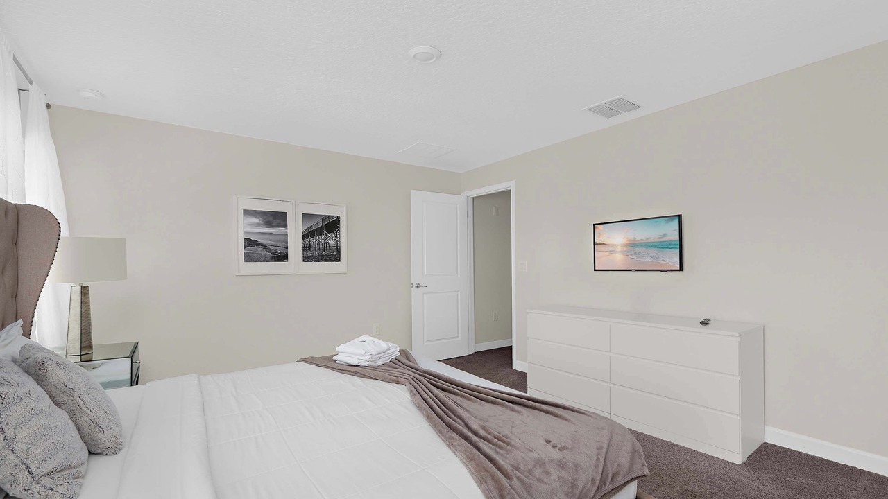 Photo of Bedroom in Davenport